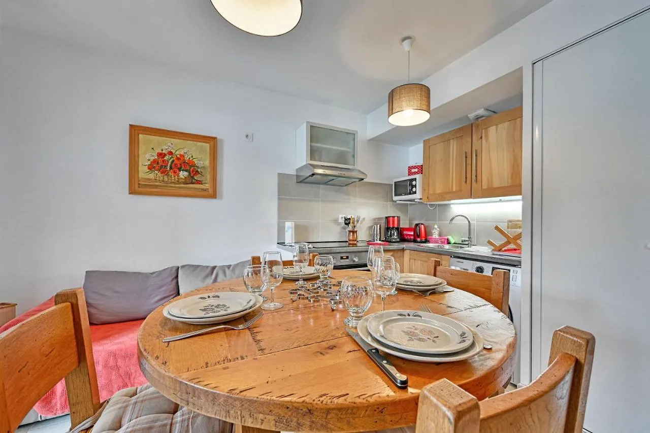 Îlot COQUELICOT - Centre HISTORIQUE - Appartement NEUF - Résidence securisée - Parking privé LʼIsle-sur-la-Sorgue France