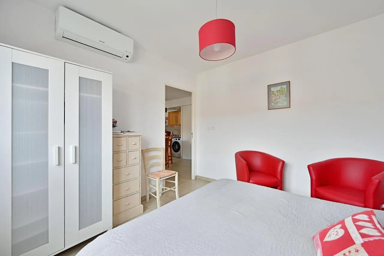 Îlot COQUELICOT - Centre HISTORIQUE - Appartement NEUF - Résidence securisée - Parking privé LʼIsle-sur-la-Sorgue